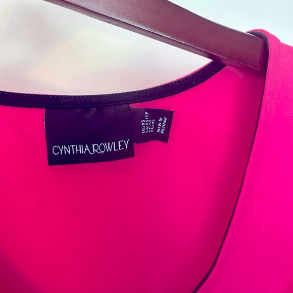 Cynthia Rowley Bright Pink Stretch Dress with Pockets - Picture 3 of 3